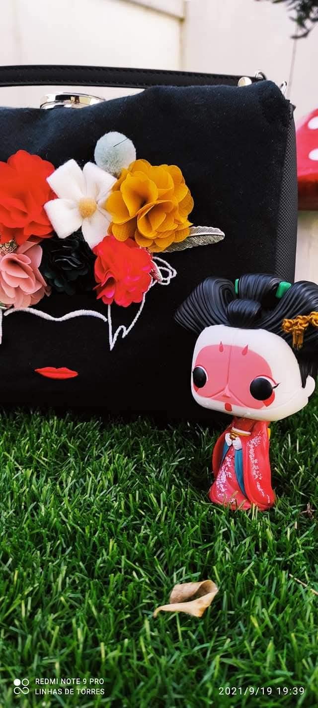 Boneca decorativa de Halloween